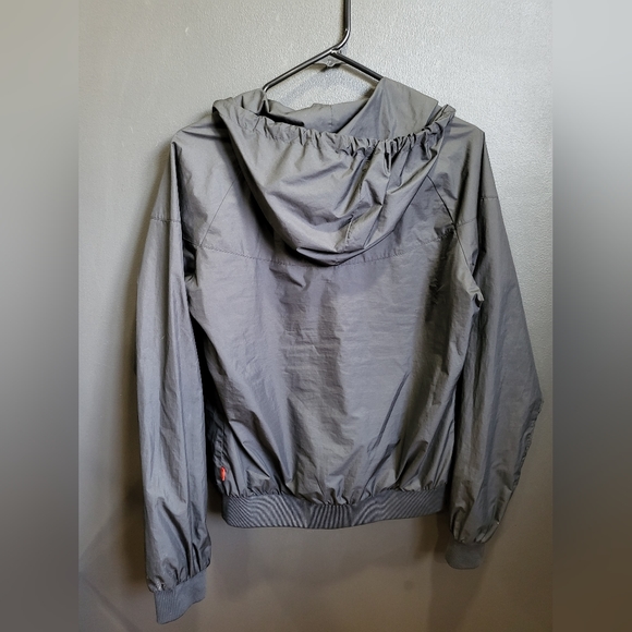 Nike The Wind Runner Black and White Jacket Size M Big Boys - Picture 7 of 13